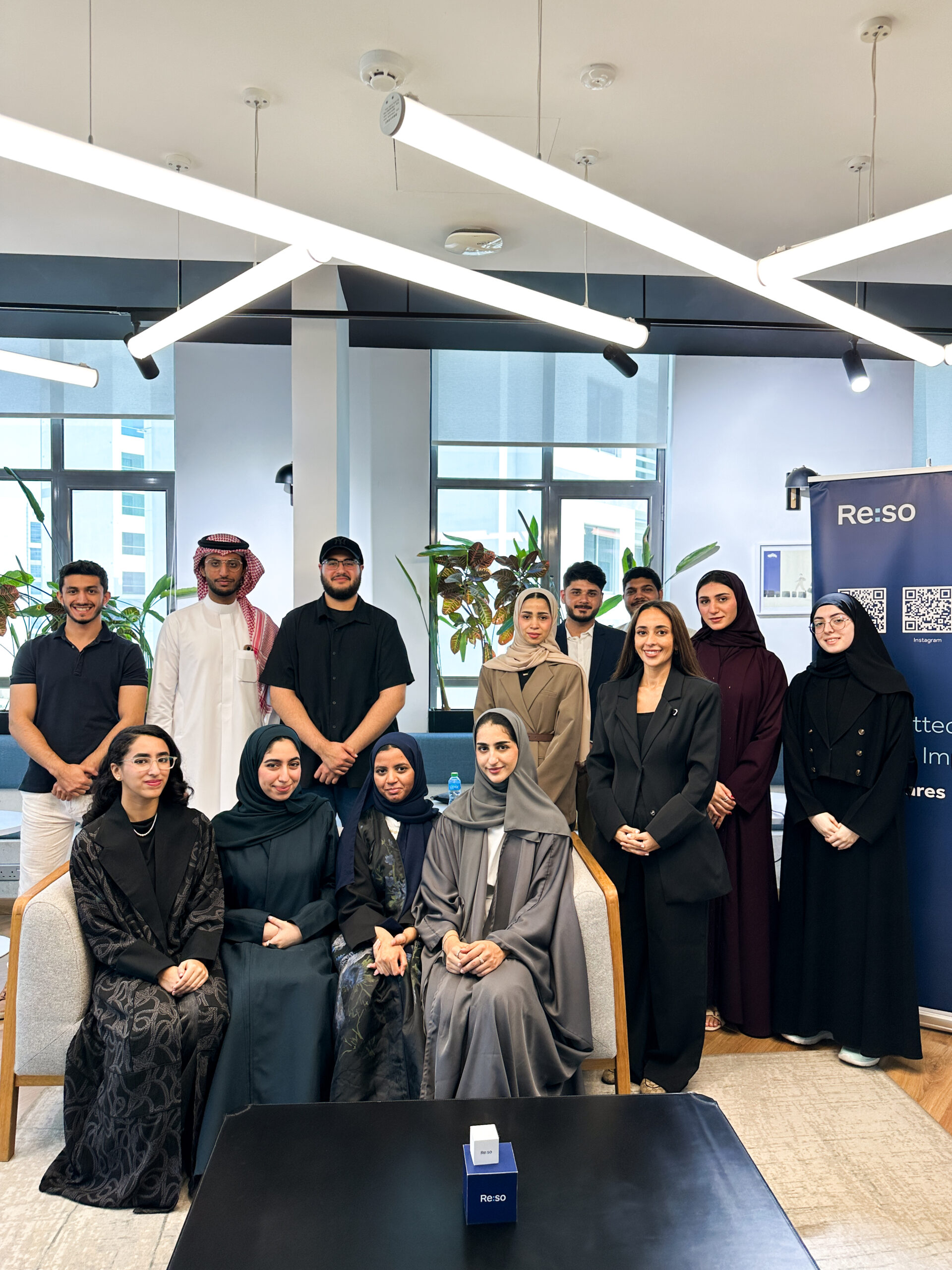reso-welcomes-students-from-almubarrah-alkhalifia-foundation-rayaat-program-for-an- immersive-office-experience
