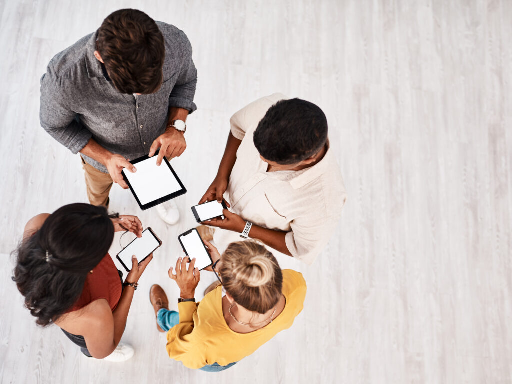 gen-z-using-social-media