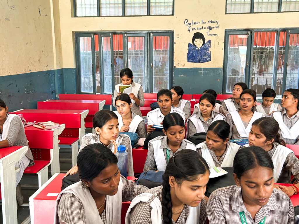 reso-collaborates-with-sewa-udhaar-foundation-trust-in-india-to-conduct-engaging-lessons-at-rajkiye-kanya-varisht-senior-secondary-school-students-as-part-of-educare-campaign